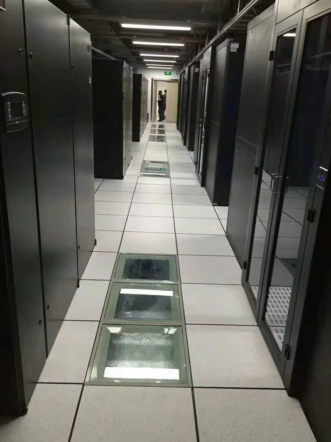 機(jī)房防靜電地板的安裝
